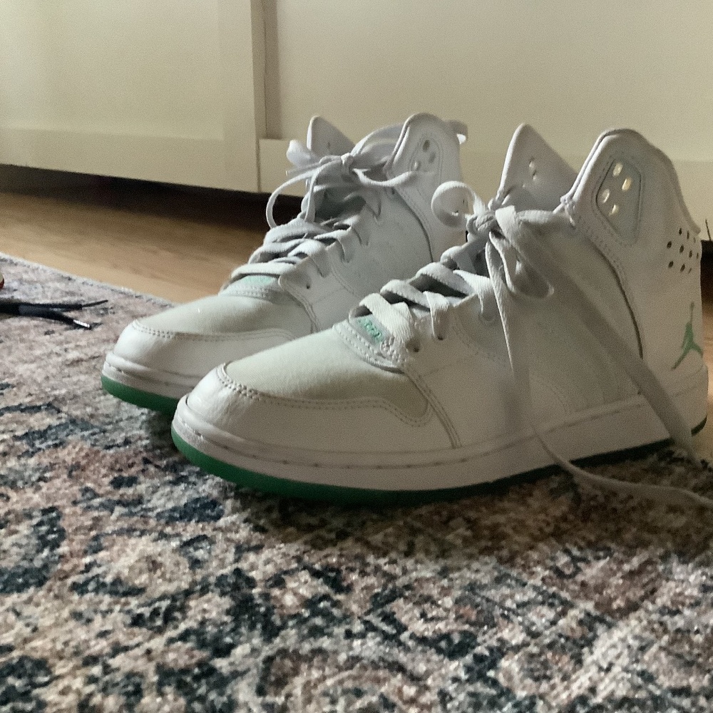 NIKE Air Jordan 1 Flight 4 Premium Shoes - White